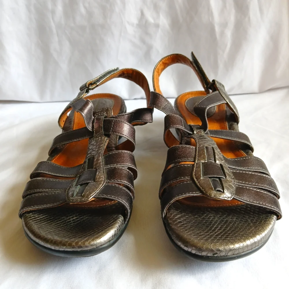 Assorted Women's Sandals Lot of 2: Dr Scholls & Clarks Artisan Size 6.5M